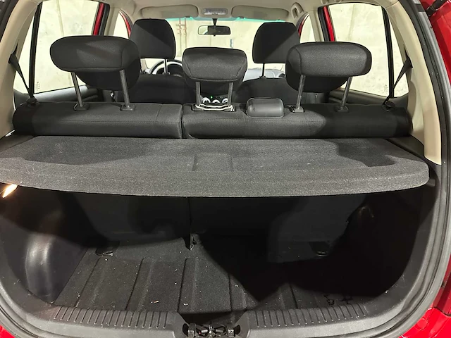 Hyundai i10 1.25i dynamic cool 77pk 2010, 76-ldd-4 - afbeelding 25 van  37