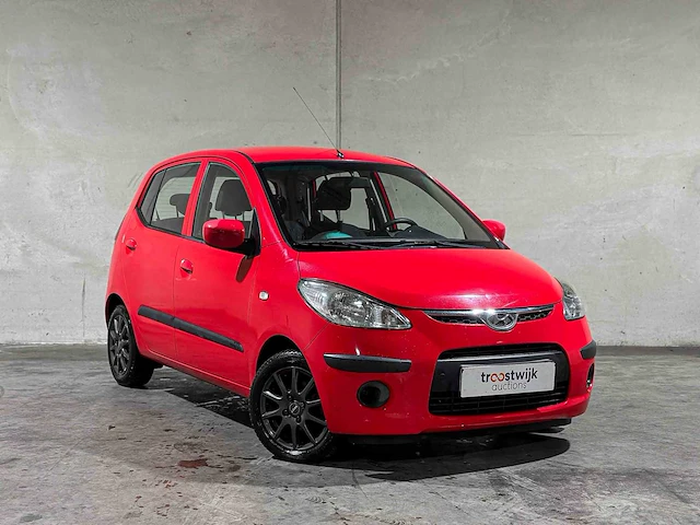 Hyundai i10 1.25i dynamic cool 77pk 2010, 76-ldd-4 - afbeelding 35 van  37