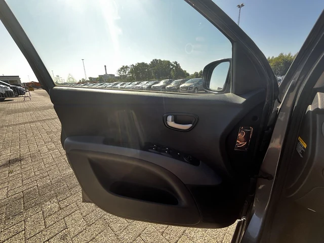 Hyundai i10, 2009 - afbeelding 6 van  31