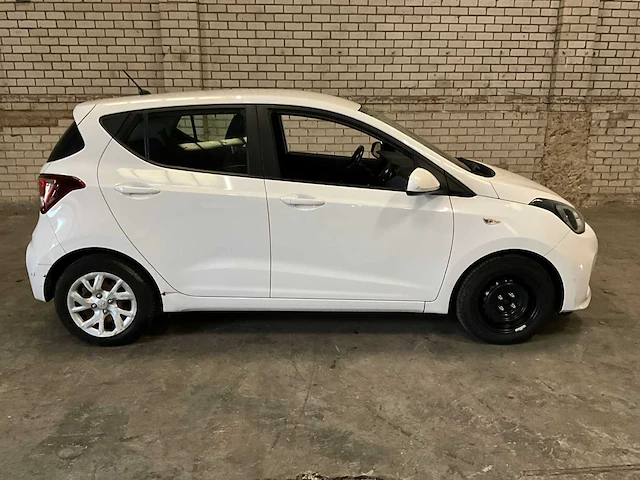 Hyundai i10 tr 147187km bouwjaar:2018 - afbeelding 21 van  22
