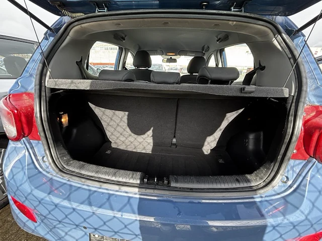 Hyundai i10,2016 - afbeelding 9 van  26