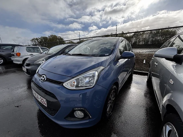 Hyundai i10,2016 - afbeelding 1 van  26