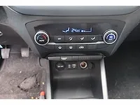 Hyundai i20 1.2 hp i-motion prem, 4-zpl-15 - afbeelding 3 van  18