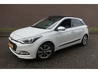 Hyundai i20 1.2 hp i-motion prem, 4-zpl-15 - afbeelding 8 van  18