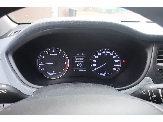 Hyundai i20 1.2 hp i-motion prem, 4-zpl-15 - afbeelding 17 van  18