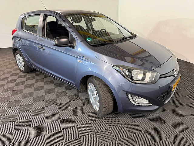 Hyundai i20 1.2i business ed, 36-xnr-1 - afbeelding 1 van  13