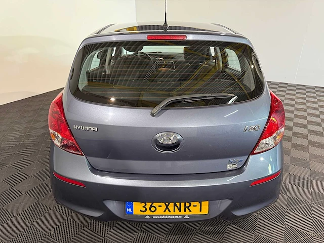 Hyundai i20 1.2i business ed, 36-xnr-1 - afbeelding 7 van  13