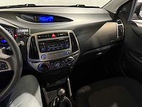 Hyundai i20 1.2i business ed, 80-xnp-9 - afbeelding 2 van  12