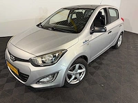 Hyundai i20 1.2i business ed, 80-xnp-9 - afbeelding 1 van  12