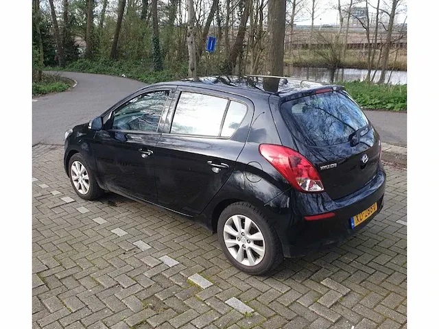 Hyundai i20 1.2i business edition, xd-288-j - afbeelding 9 van  14