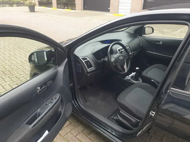 Hyundai i20 1.2i business edition, xd-288-j - afbeelding 5 van  9