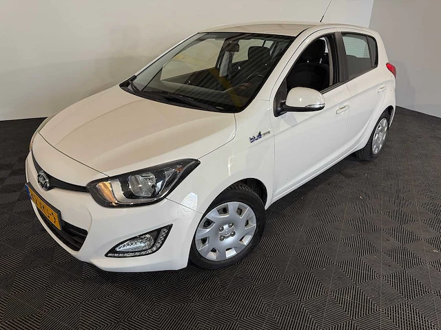 Hyundai i20 1.2i i-motion, 42-xkj-9 - afbeelding 1 van  12