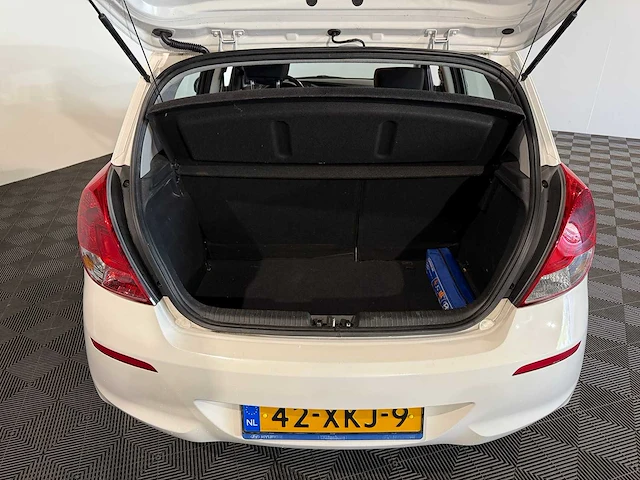Hyundai i20 1.2i i-motion, 42-xkj-9 - afbeelding 7 van  12
