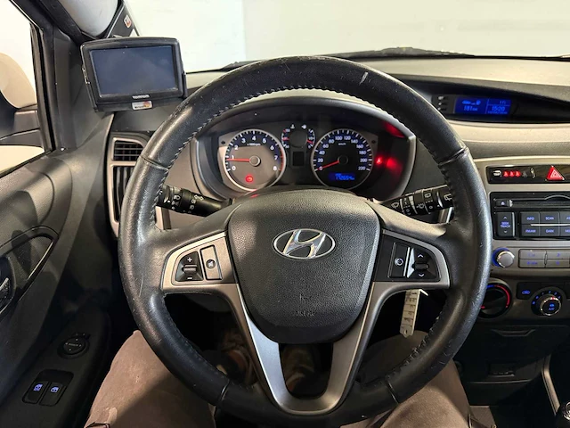 Hyundai i20 1.2i i-motion, 42-xkj-9 - afbeelding 12 van  12