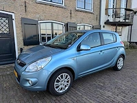 Hyundai i20 1.4i airco dynamic 5-deurs, 15-jkz-8 - afbeelding 14 van  19
