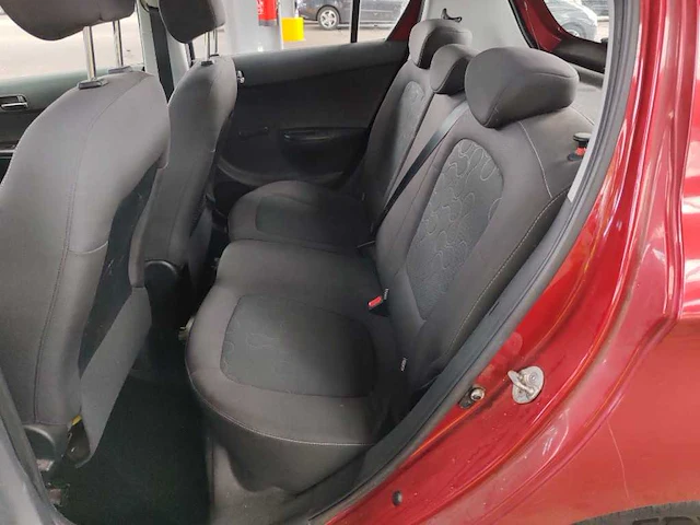Hyundai i20 1.4i dynamicversion, 56-jfd-9 - afbeelding 2 van  12