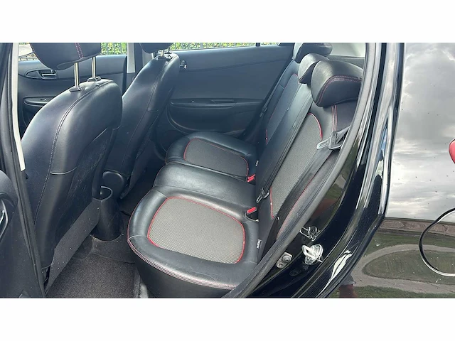 Hyundai i20 1.4i i-catcher 2009 | 96-jjr-4 i - afbeelding 10 van  14