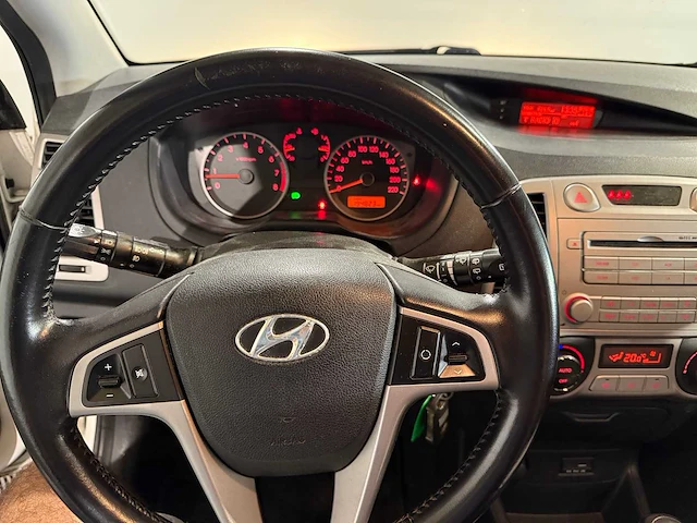 Hyundai i20 1.4i i-catcher, 36-hvv-4 - afbeelding 2 van  15