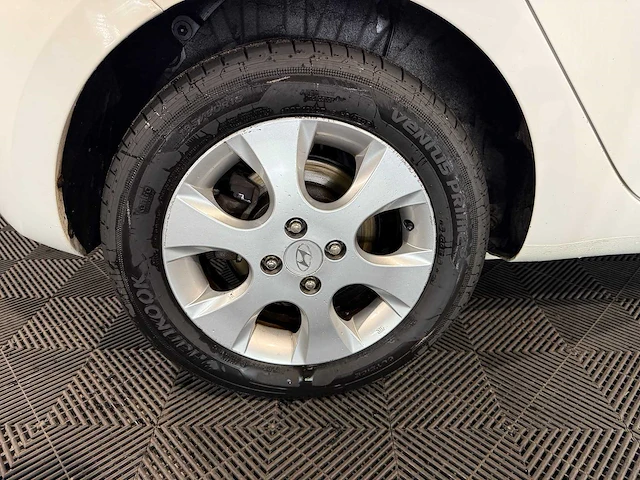 Hyundai i20 1.4i i-catcher, 36-hvv-4 - afbeelding 11 van  15