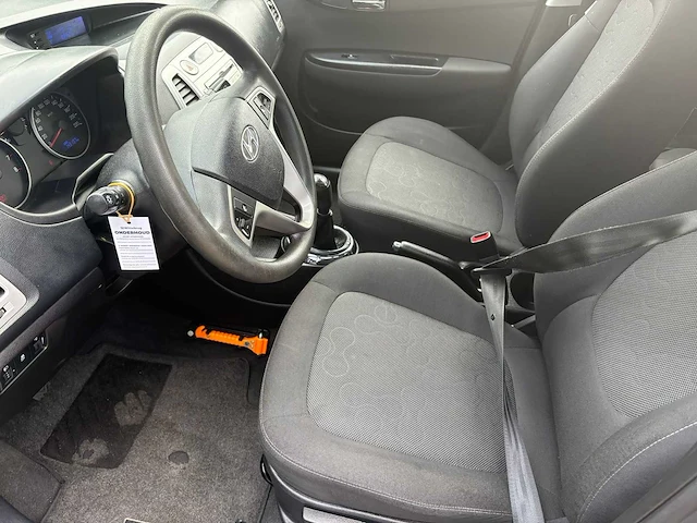 Hyundai i20 1.4i i-motion , 98-phh-1 - afbeelding 25 van  29
