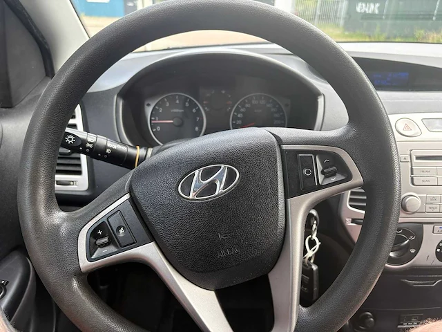 Hyundai i20 1.4i i-motion , 98-phh-1 - afbeelding 27 van  29