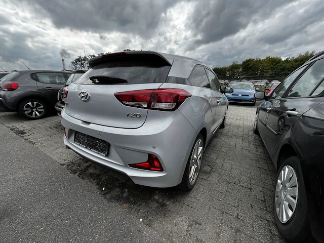 Hyundai i20 1.4i intro edition 100, 2016 - afbeelding 20 van  25