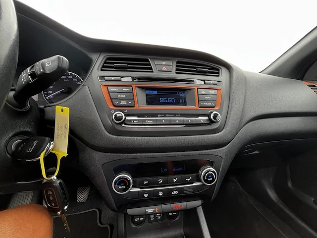 Hyundai i20 1.4i intro edition 100, 2016 - afbeelding 25 van  25