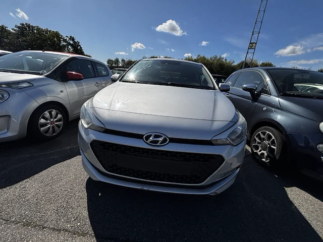 Hyundai i20 1.4i intro edition 100 at, 2017 - afbeelding 12 van  37