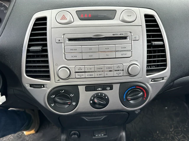 Hyundai i20, 2009 - afbeelding 3 van  21