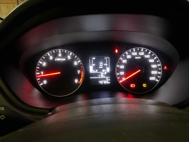 Hyundai i20 active 49769km bouwjaar:2019 - afbeelding 2 van  19