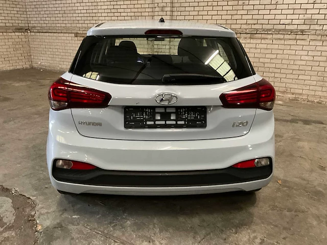 Hyundai i20 active 49769km bouwjaar:2019 - afbeelding 8 van  19