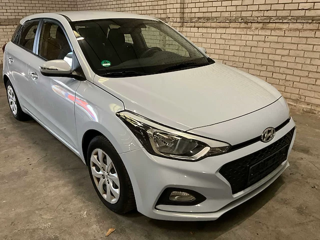 Hyundai i20 active 49769km bouwjaar:2019 - afbeelding 14 van  19