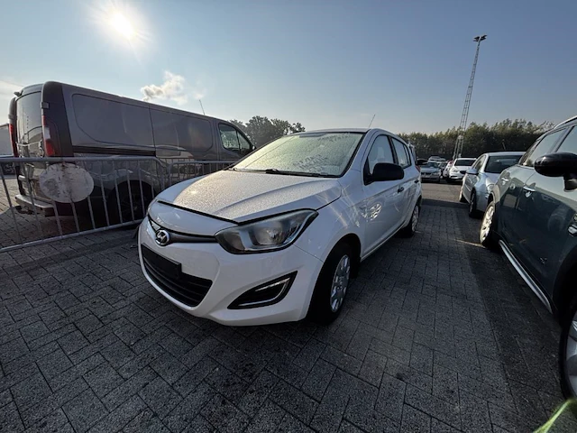 Hyundai i20 comfort+, 2014 - afbeelding 1 van  25