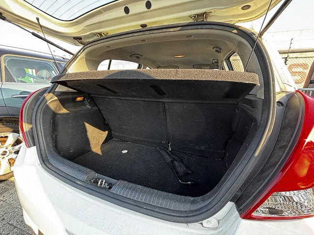 Hyundai i20 comfort+, 2014 - afbeelding 20 van  25