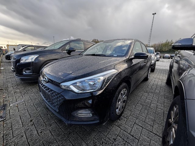 Hyundai i20 life plus (fl) 75 isg,2018 - afbeelding 1 van  28