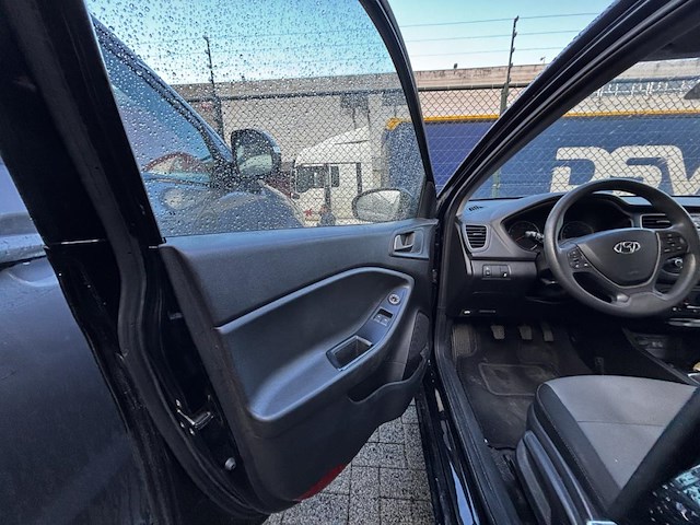 Hyundai i20 life plus (fl) 75 isg,2018 - afbeelding 26 van  28