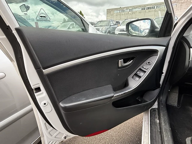Hyundai i30 1 4i comfort,2014 - afbeelding 25 van  26