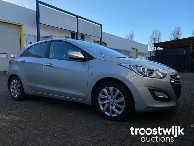 Hyundai i30 1.4 i-drive, n-946-pr - afbeelding 12 van  21