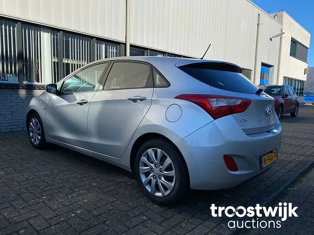 Hyundai i30 1.4 i-drive, n-946-pr - afbeelding 16 van  21