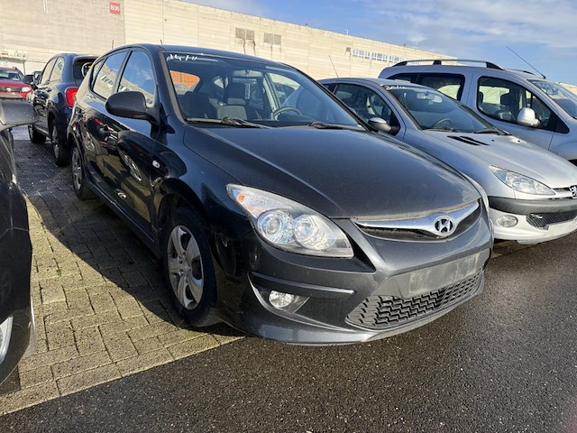 Hyundai i30 1.4i comfort,2010 - afbeelding 23 van  30