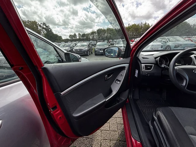 Hyundai i30 1.4i comfort,2014 - afbeelding 18 van  21