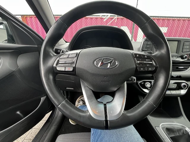 Hyundai i30 1.4i twist 100, 2017 - afbeelding 4 van  22