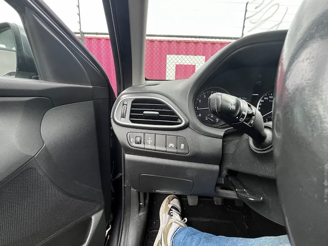 Hyundai i30 1.4i twist 100, 2017 - afbeelding 5 van  22