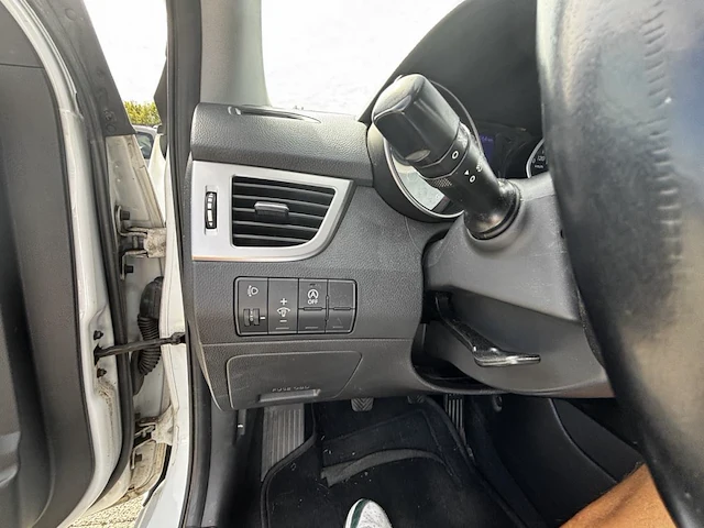 Hyundai i30 1.6 crdi cool isg 110,2016 - afbeelding 8 van  24