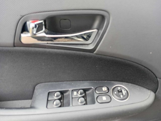 Hyundai i30 1.6 crdi dynamic business, 85-zn-hz - afbeelding 7 van  28