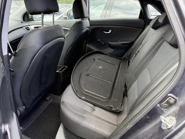 Hyundai i30 classic plus 100, 2017 - afbeelding 10 van  27