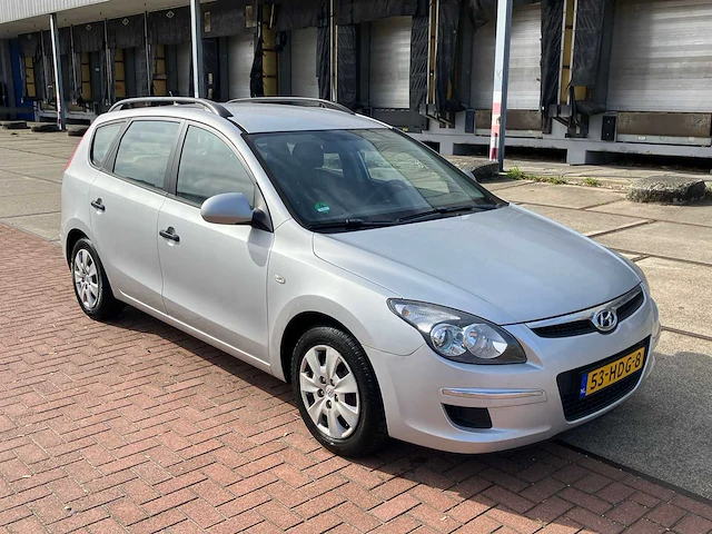 Hyundai i30 cw 1.6i active cool , 53-hdg-8 - afbeelding 3 van  10