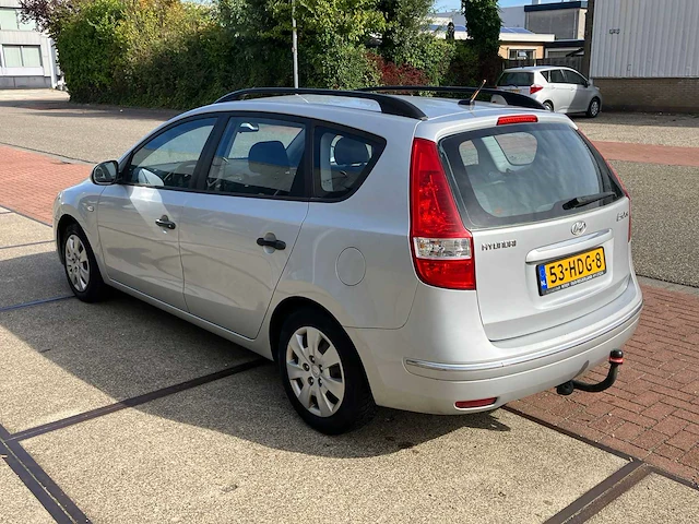 Hyundai i30 cw 1.6i active cool , 53-hdg-8 - afbeelding 4 van  10