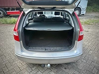 Hyundai i30 cw 1.6i dynamic, 12-zn-fb - afbeelding 3 van  14