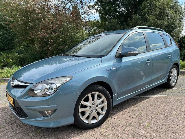 Hyundai i30 cw 1.6i i-motion , ; 44-rgd-3 - afbeelding 1 van  20